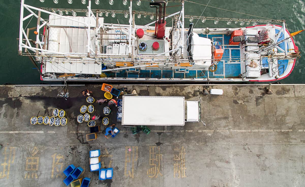 e9ad9ae8b2a8e4b88ae5b2b8 3 e68bb7e8b29d